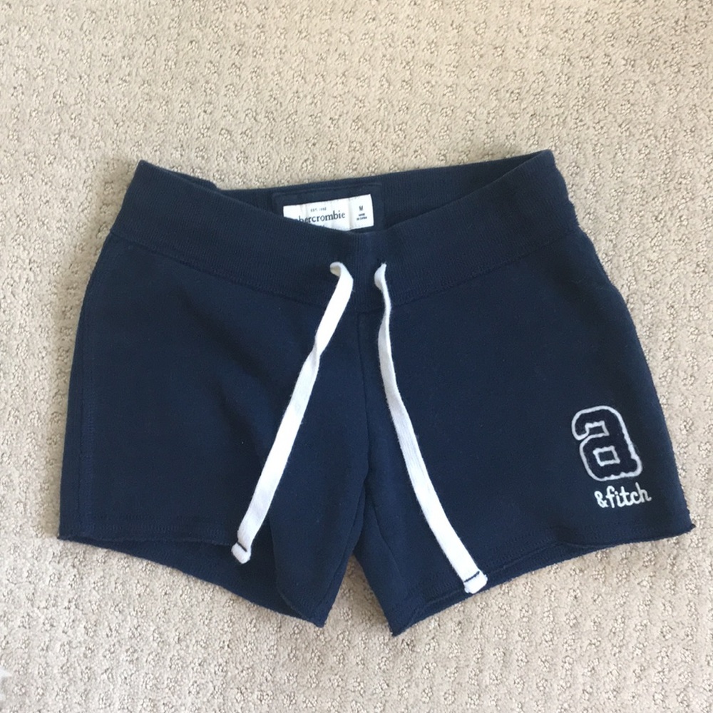 navy blue shorts